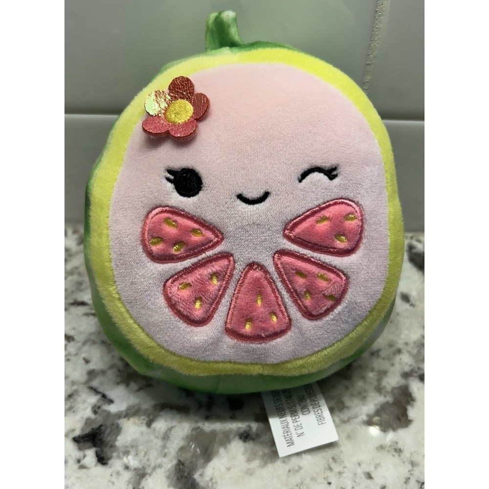 Squishmallows‎ Lena The Guava